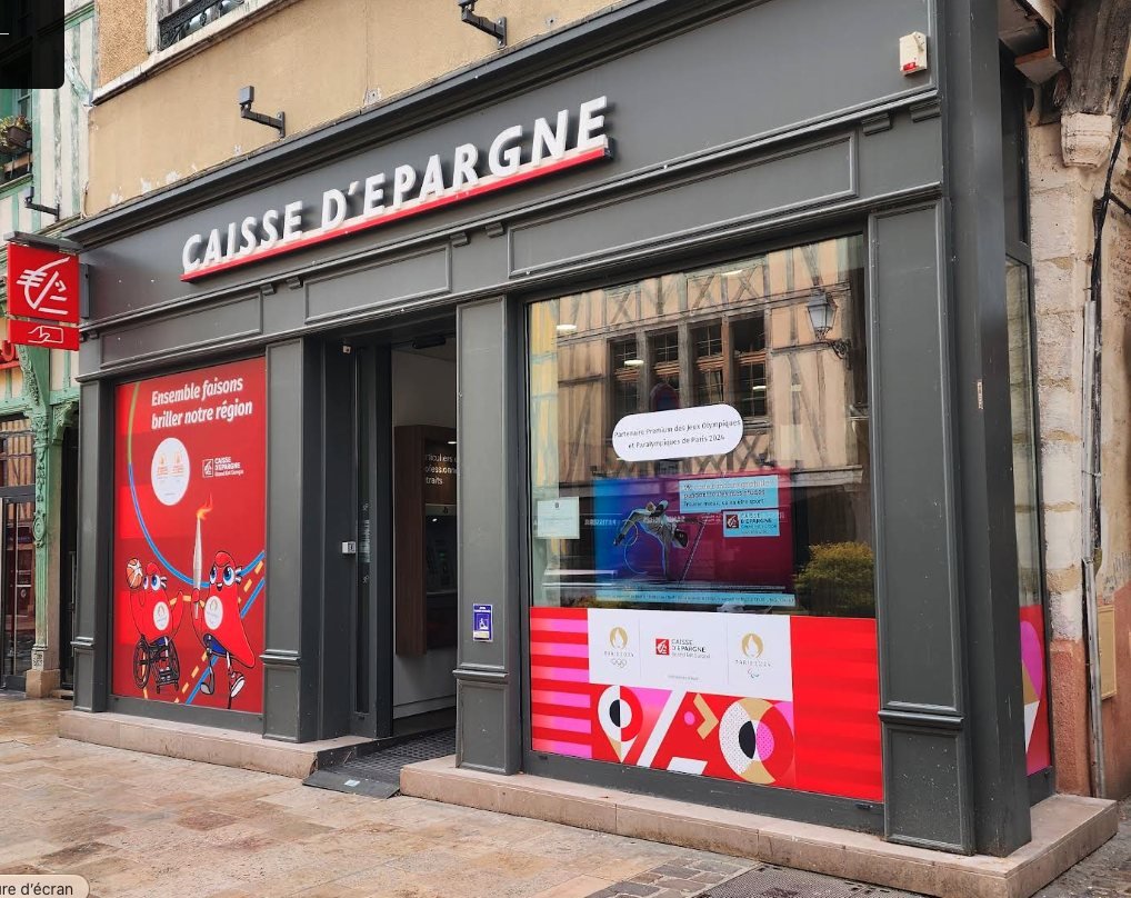 Agence Caisse d’Épargne rue Émile Zola