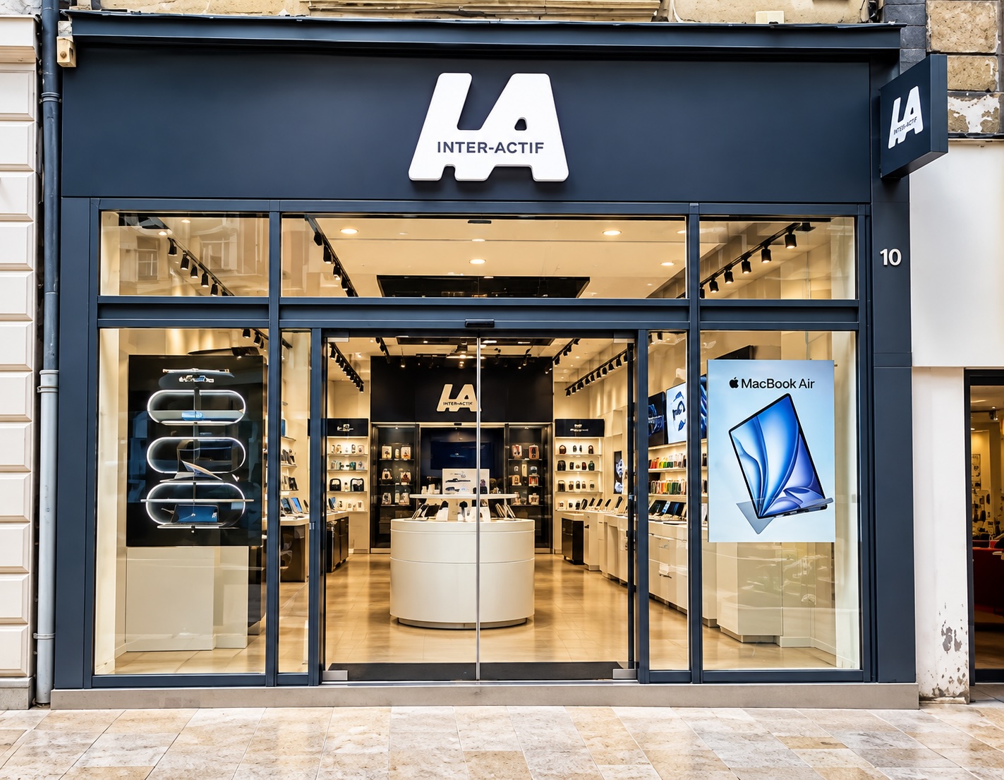 Boutique Inter Actif, place Jean Jaurès